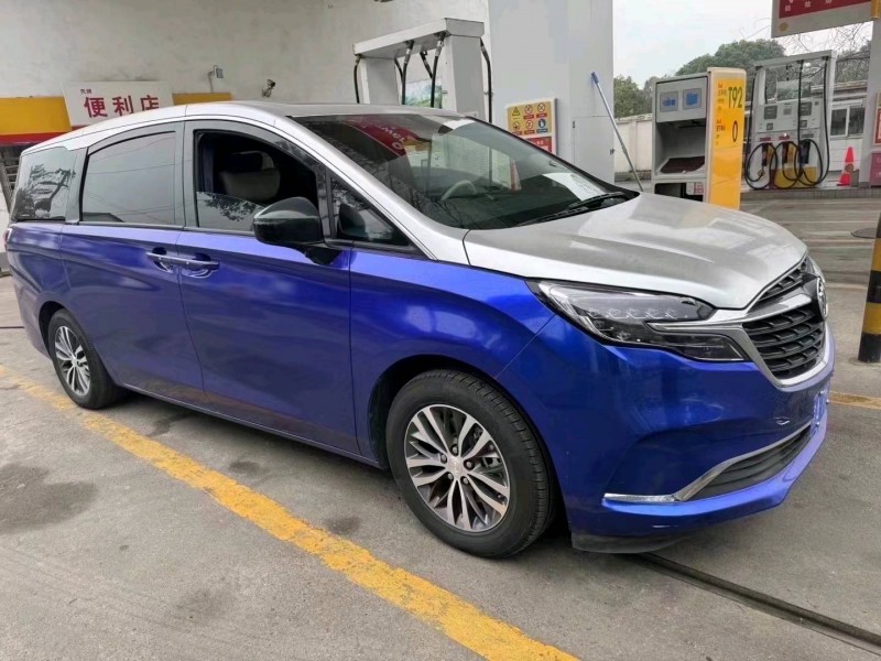 重庆20年别克GL83