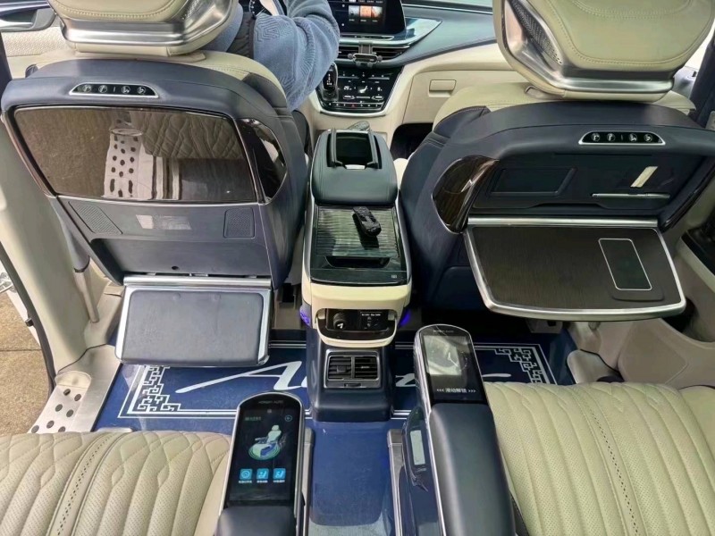 重庆20年别克GL88