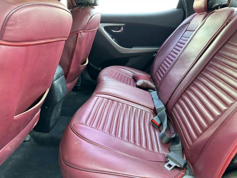 济宁13年现代朗动5