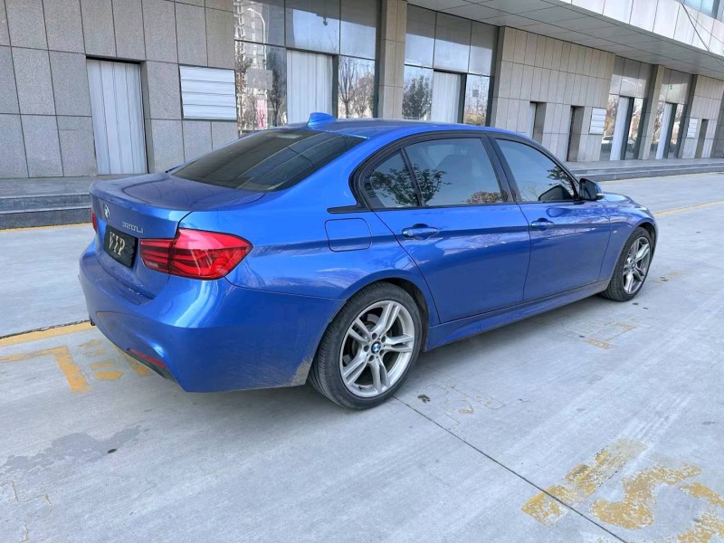 济宁18年宝马3系7