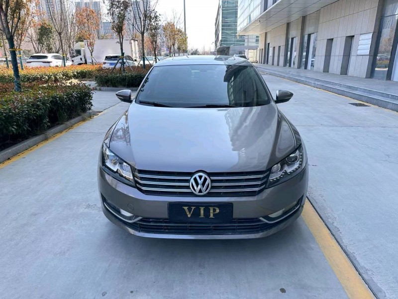 济宁12年大众帕萨特1