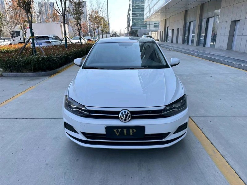 济宁21年大众polo1