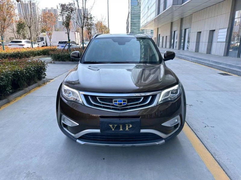 济宁16年吉利博越1