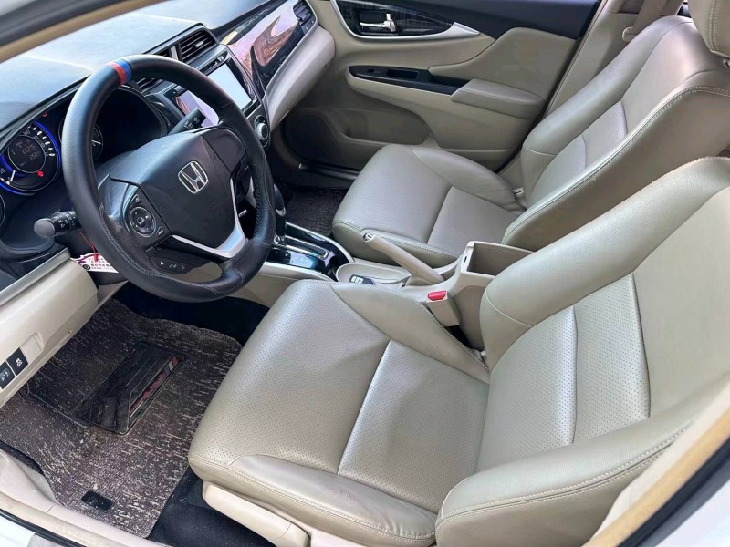 济宁15年本田凌派6