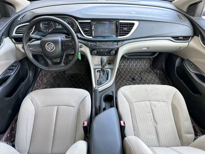 济宁16年别克英朗6