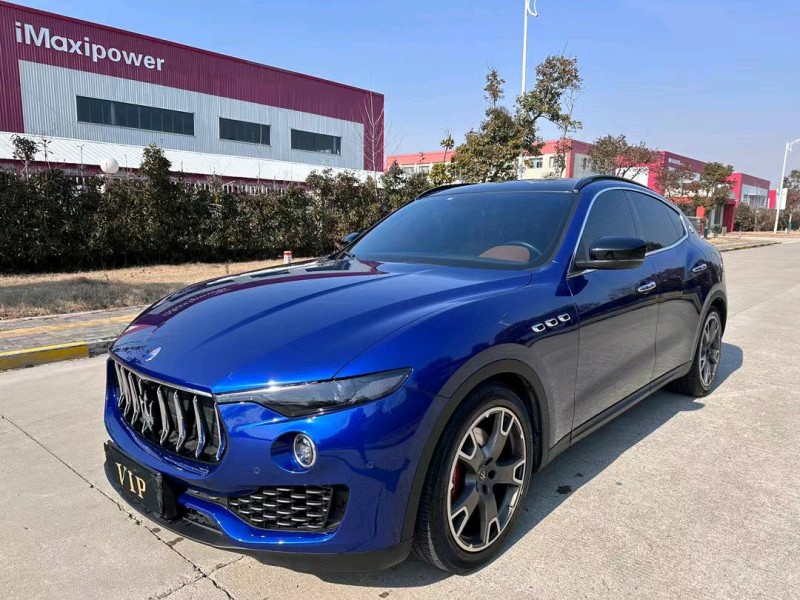 盐城20年玛莎拉蒂Levante2