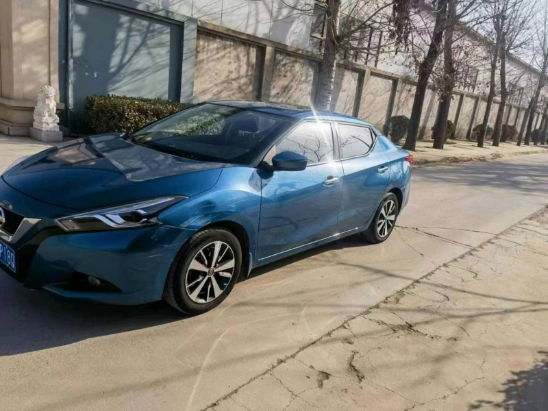 保定20年日产蓝鸟2