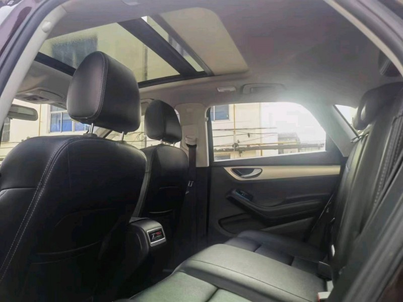 保定16年众泰SR78