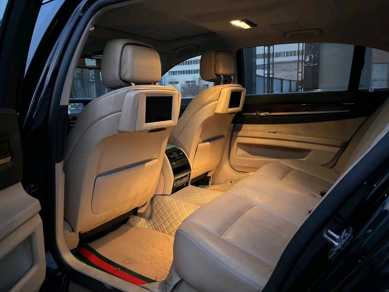 保定10年宝马7系6