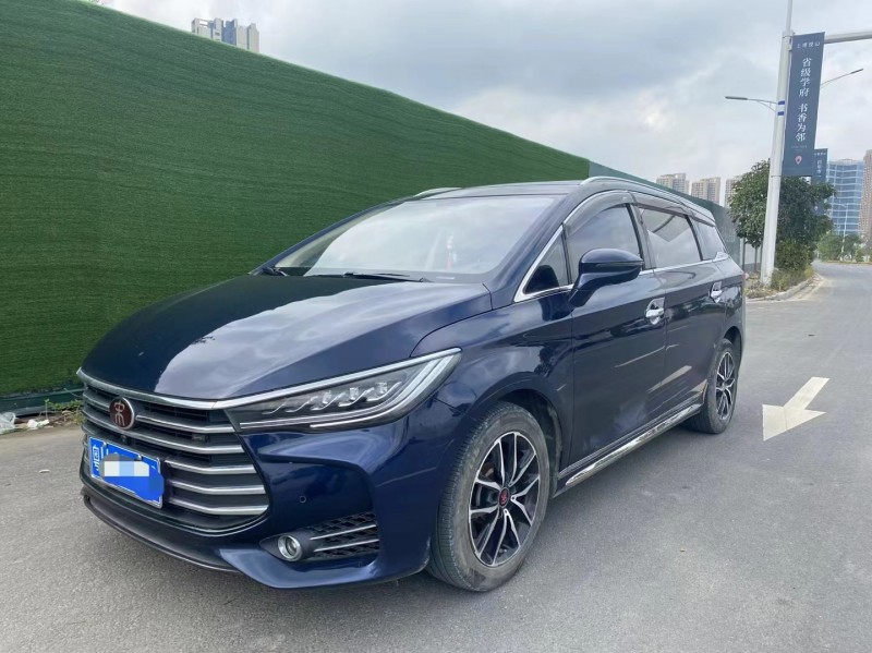 广州18年比亚迪宋MAX3