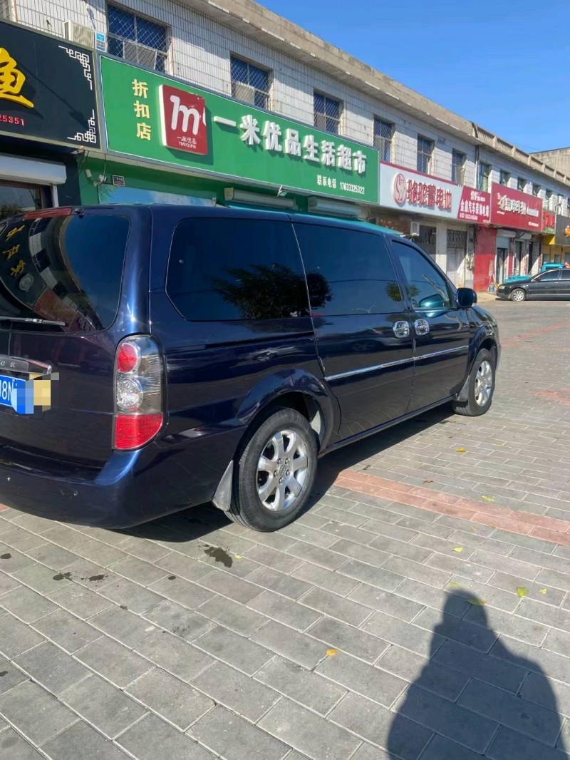 保定10年别克GL85