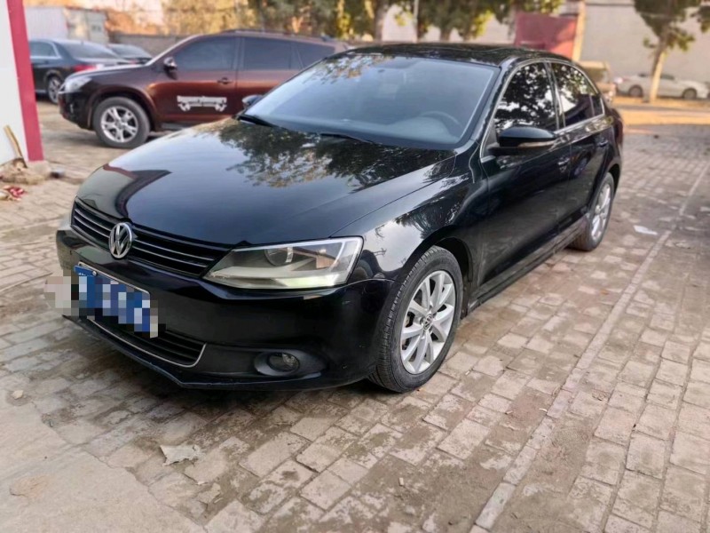 保定13年大众速腾2