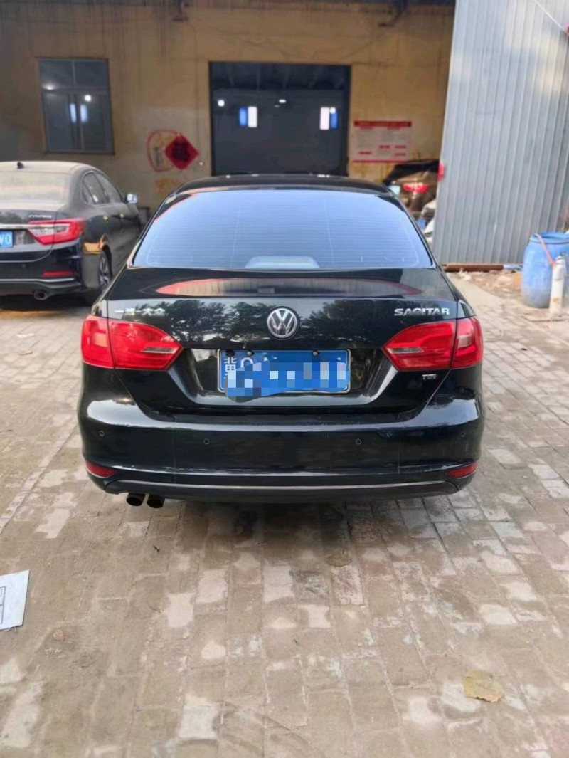 保定13年大众速腾9