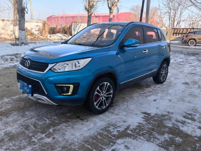 保定16年北汽绅宝X352