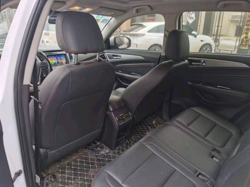 保定17年长安汽车CS755