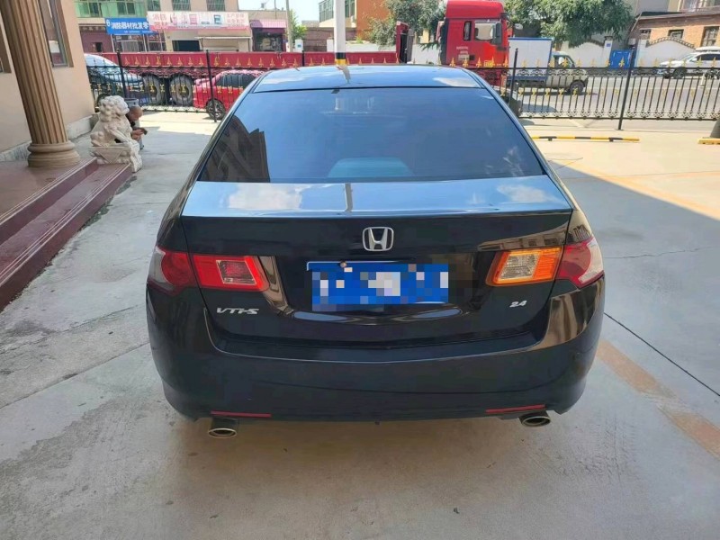 保定12年本田思铂睿9