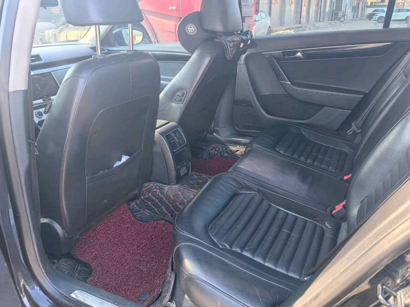 保定12年大众迈腾5