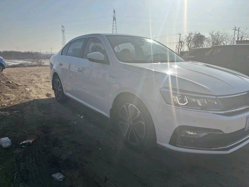 保定16年大众朗逸2