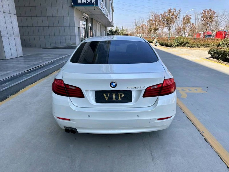 济宁15年宝马5系9