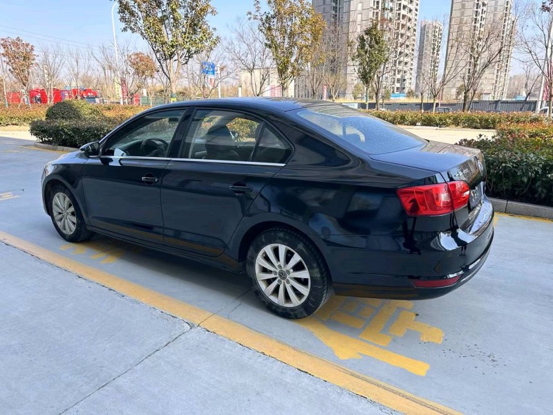 济宁15年大众速腾7