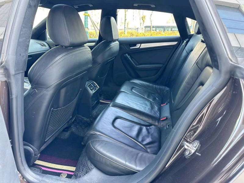 济宁15年奥迪A54