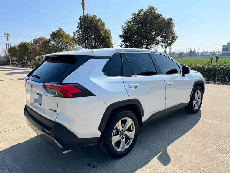 盐城22年丰田RAV4荣放5