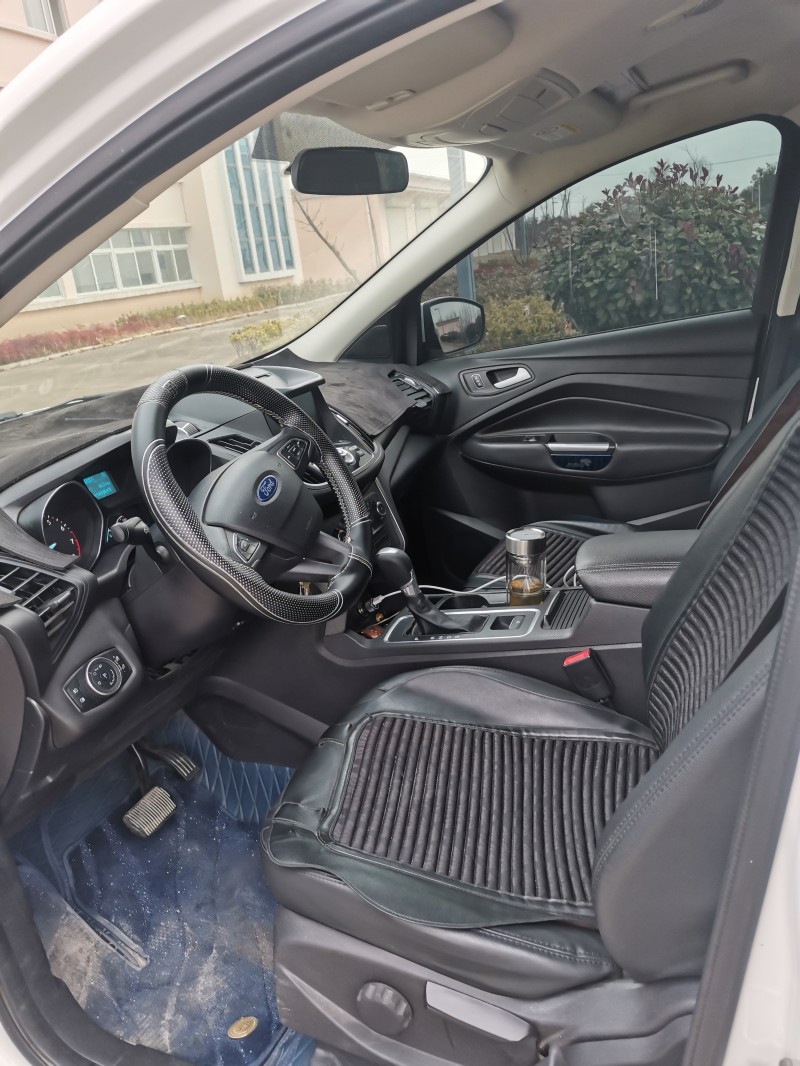 蚌埠16年福特翼虎3