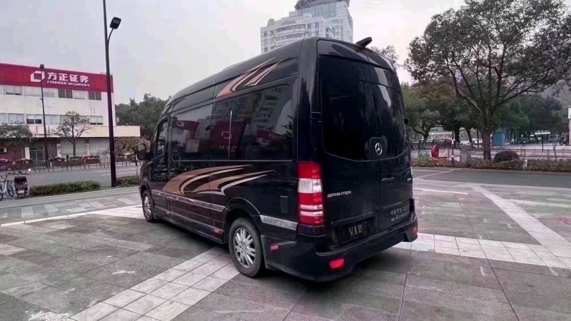 湖州19年奔馳斯賓特3