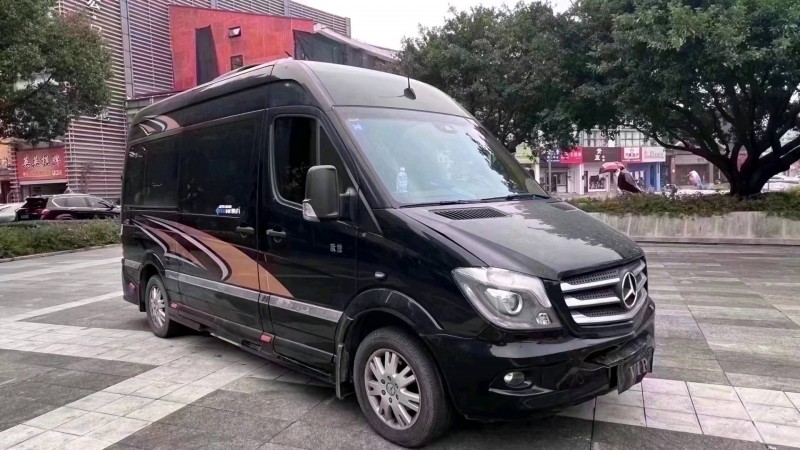 湖州19年奔馳斯賓特5