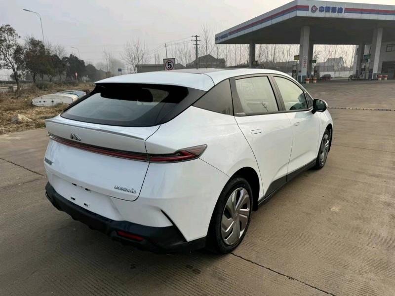 盐城23年摩登汽车ModernIN5