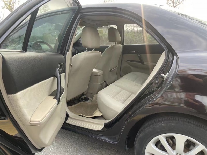 廊坊13年马自达64