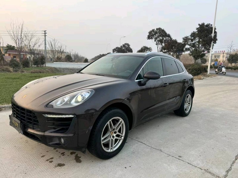 盐城16年保时捷Macan2