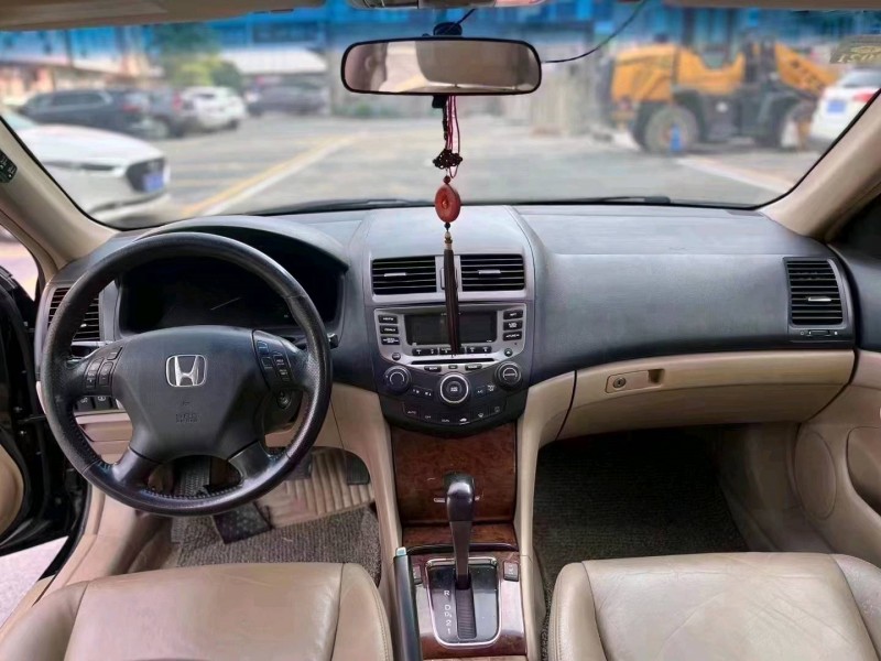 广州07年本田雅阁7