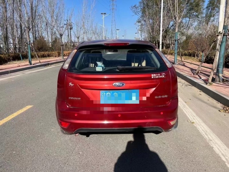廊坊11年福特福克斯9