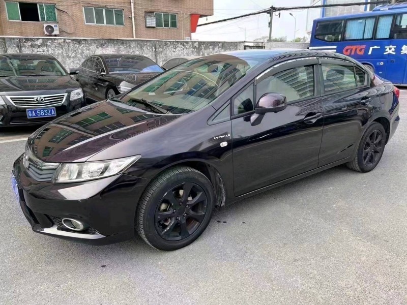 广州12年本田思域2