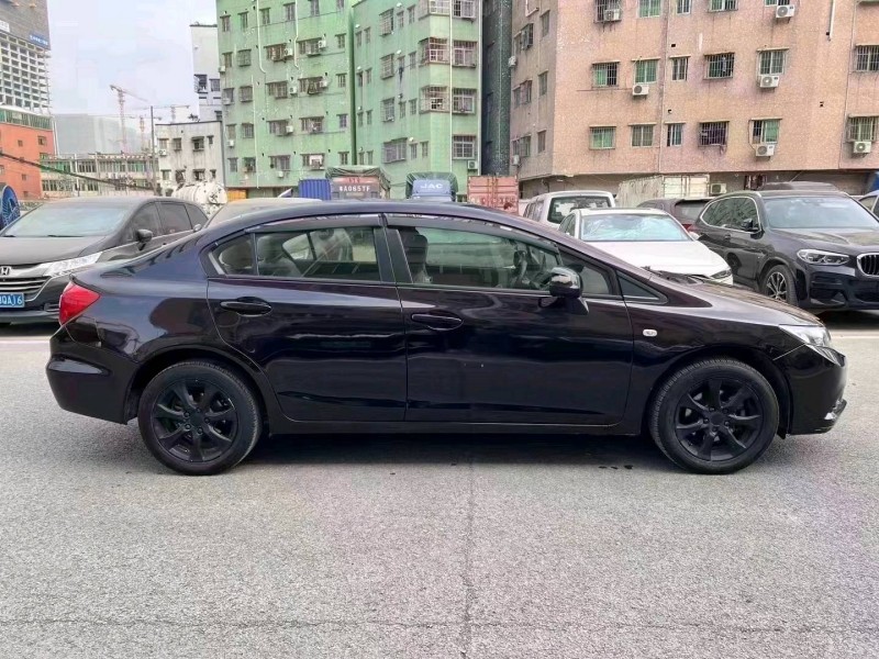 广州12年本田思域6