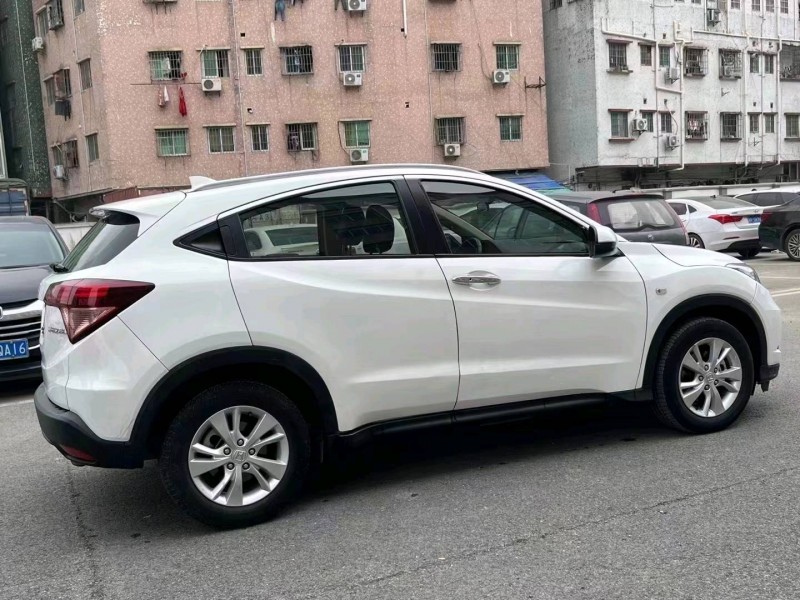 广州19年本田缤智6