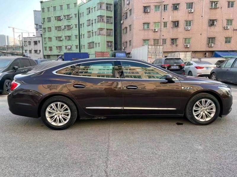 广州17年别克君越4