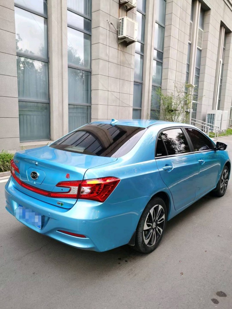 徐州17年比亚迪秦5