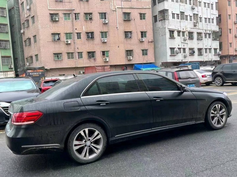 广州13年奔驰E7