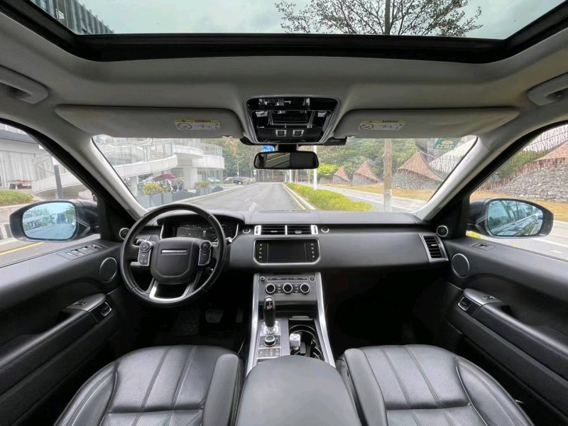 深圳16年路虎揽胜运动7