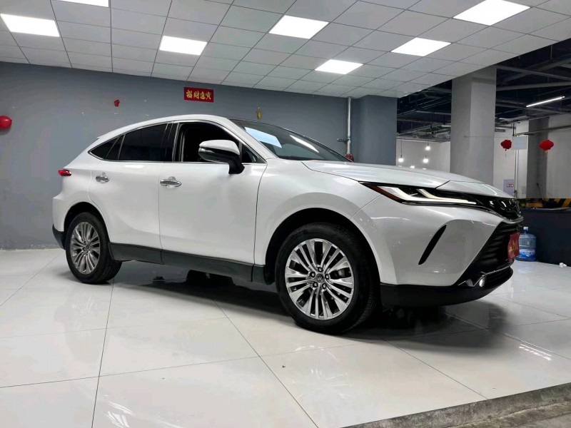 成都22年丰田凌放6