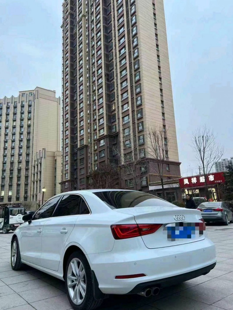 东营17年奥迪A33
