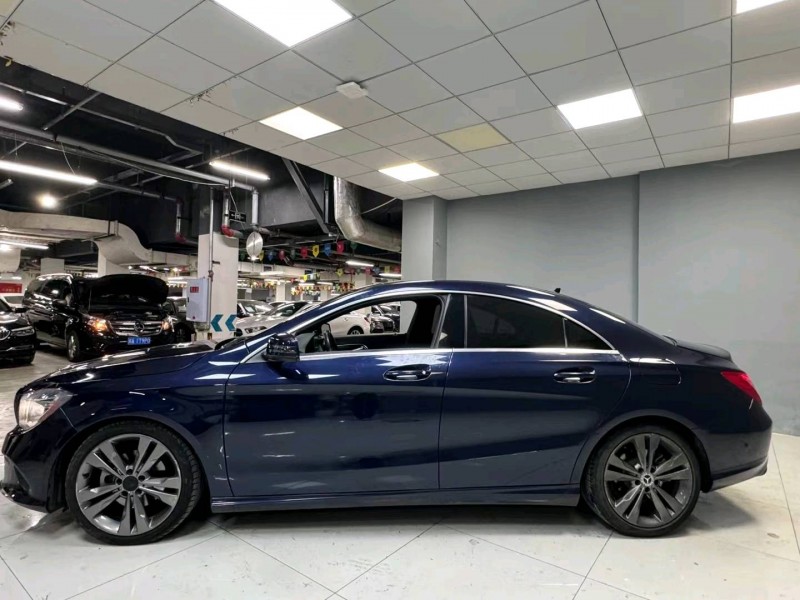 成都17年奔驰CLA2