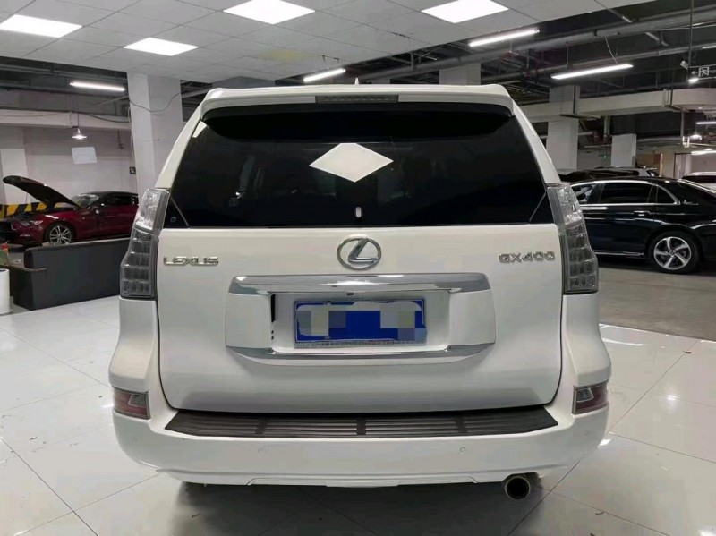 成都14年雷克萨斯GX5