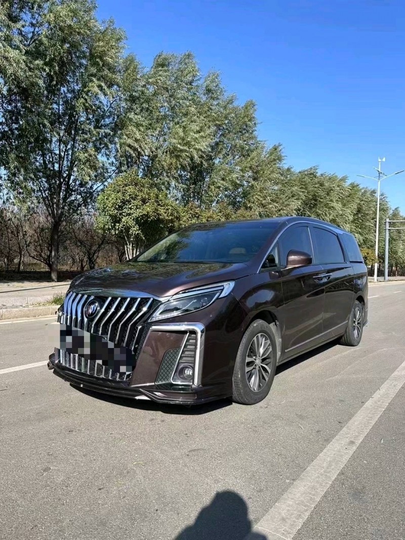 枣庄19年别克GL83