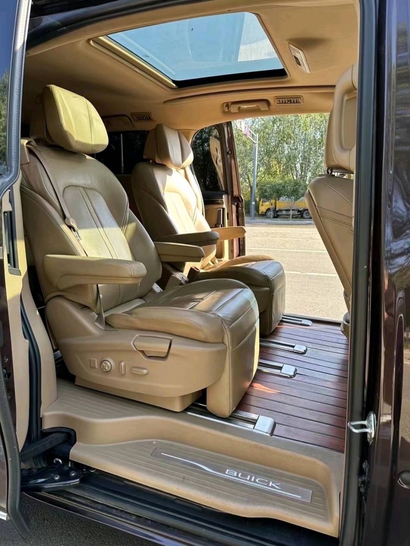 枣庄19年别克GL85