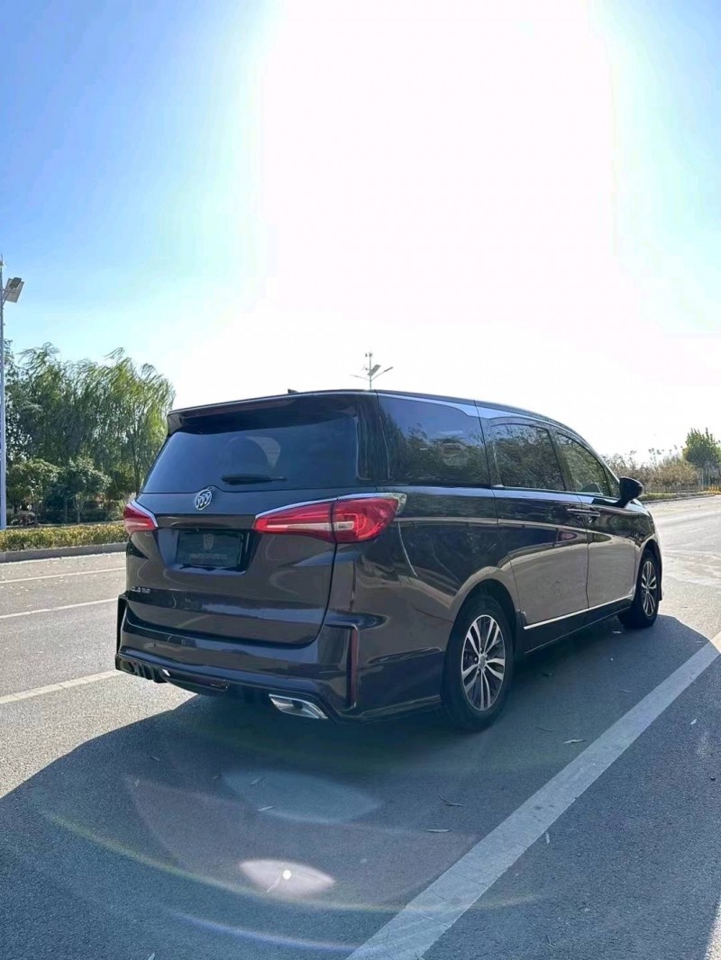 枣庄19年别克GL88