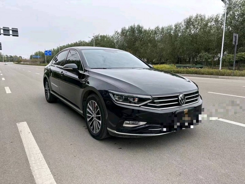枣庄22年大众迈腾2