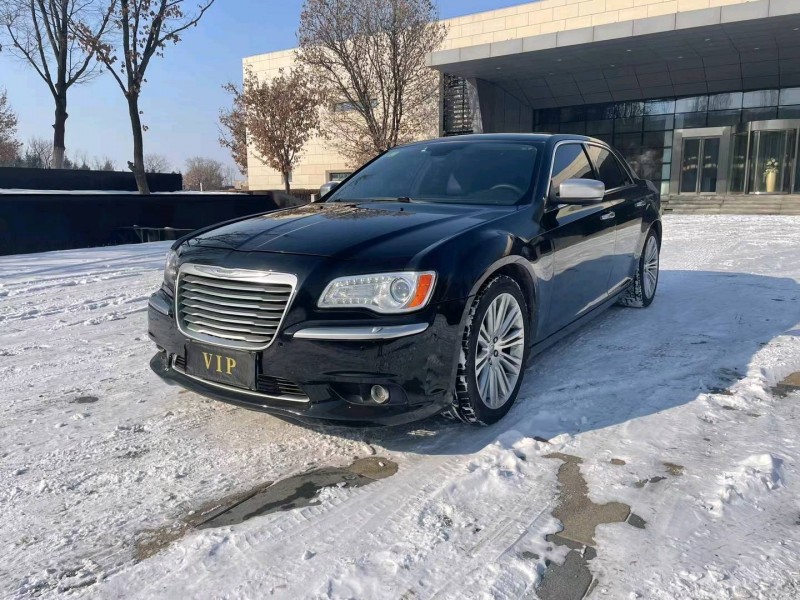 沈阳13年克莱斯勒300C3